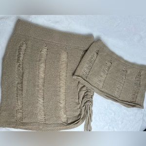 BEACH COVER UP - SIZE MEDIUM